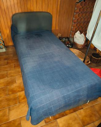 Letto 1 piazza con materasso