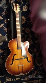 Chitarra Vintage Hofener Anni 50/60