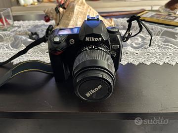 Nikon D70 con obbiettivo + accessori