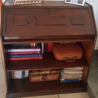 Mobile d'epoca ingresso scrivania