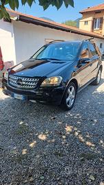 Mercedes ML320
