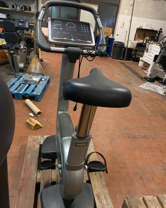 Bike 700 Excite Led Technogym ricondizionata