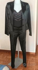 Tailleur pantalone in acetato nero taglia 44