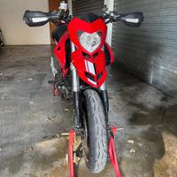 DUCATI HYPERMOTARD 1100