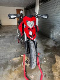 DUCATI HYPERMOTARD 1100