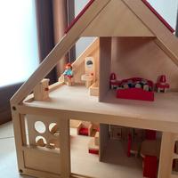 Casetta giocattolo in legno