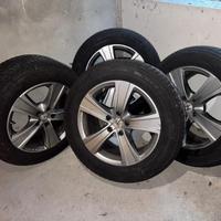 Pneumatici invernali 255/55 R18 completi di cerchi