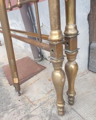 Letto in ottone antico a due piazze