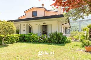 Villa bifamiliare Villa Santa Maria [v442VRG]