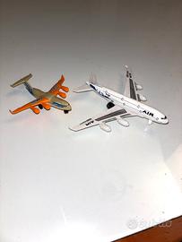 Coppia Aeroplanini Giocattolo