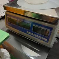 bilancia di precisione digitale