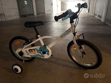 Bicicletta B’TWIN bambino bianca con rotelle