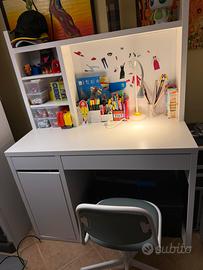 Scrivania ikea bambino/a