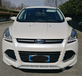 Ford kuga 180 cv. automatica