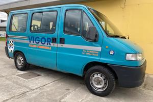 Fiat ducato 9 posti aria condizionata