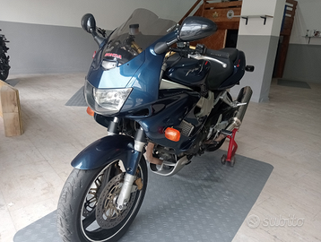 VTR 1000 f