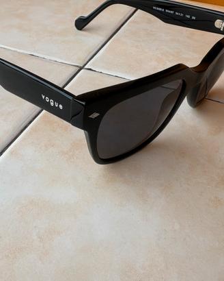 OCCHIALI DA SOLE DA DONNA VOGUE COME NUOVI