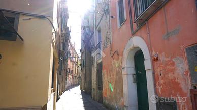 5 LOCALI A MONTECORVINO ROVELLA