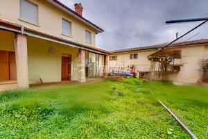 SOLUZIONE INDIPENDENTE CON GIARDINO