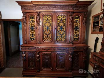 mobili da studio o sala da pranzo