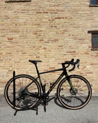 Gravel Conor Selva taglia M