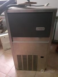 Macchina del ghiaccio