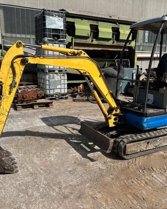 NEW-HOLLAND E 16R
