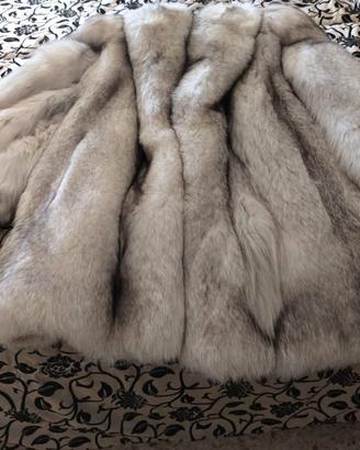 Pelliccia volpe bianca