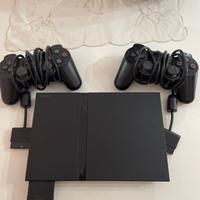 Playstation 2 slim nera (Sony) + giochi 