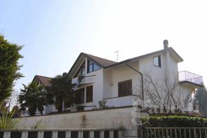 Villa a schiera Olgiate Olona [GP260VRG]