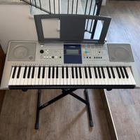 TASTIERA PORTATILE YAMAHA 61 tasti