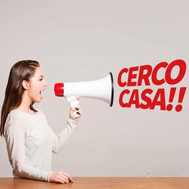 CERC0 casa a Biancavilla