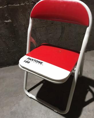 Sedia Pantone rossa bambino