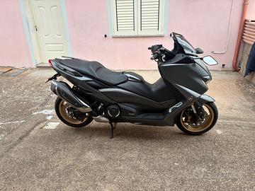TMAX 560 18MILA KM