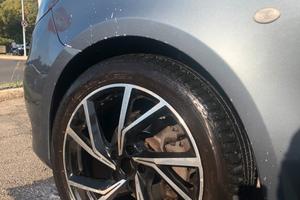 Cerchi in lega da 19 per audi e mercedes