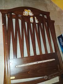 Letto per neonato in legno