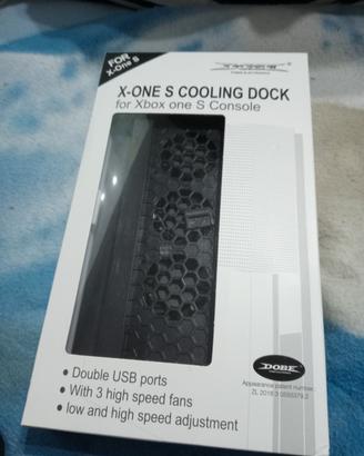 Supporto verticale con ventola per Xbox one