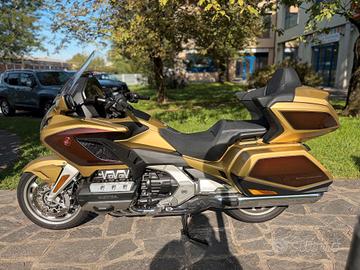 Honda GL 1800 Gold Wing DCT TOUR 50 th ANNIVERSARI