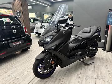 Yamaha T Max 560