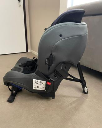Seggiolino per auto