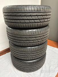 Gomme Hankook 235/50 R19