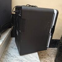 Piccolo frigo da stanza