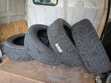 GOMME INVERNALI (NEVE) 225/60 R18-104 H-RAV4/2020