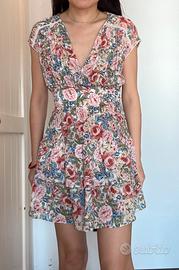 Abito floreale ZARA – Taglia XS – Scollo a V