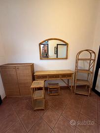 Ingresso arredo vintage