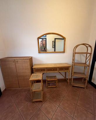Ingresso arredo vintage