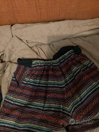 Pantaloncini molto corti