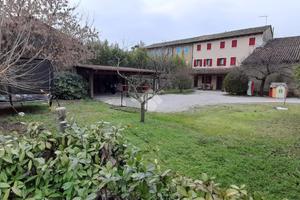 CASA SEMINDIPENDENTE A ALTIVOLE