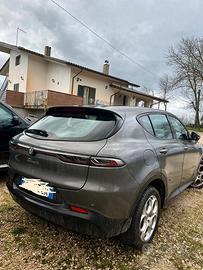 Alfa Romeo Tonale 1.5 131 cv 2022 “SINISTRATA”