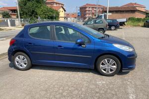 Peugeot 207 1.4 Benzina – 2007 – Da riparare